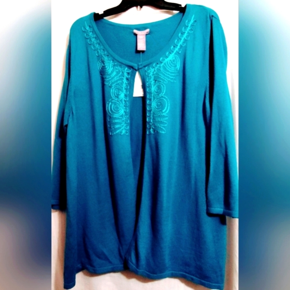 New Laura Scott Sweater